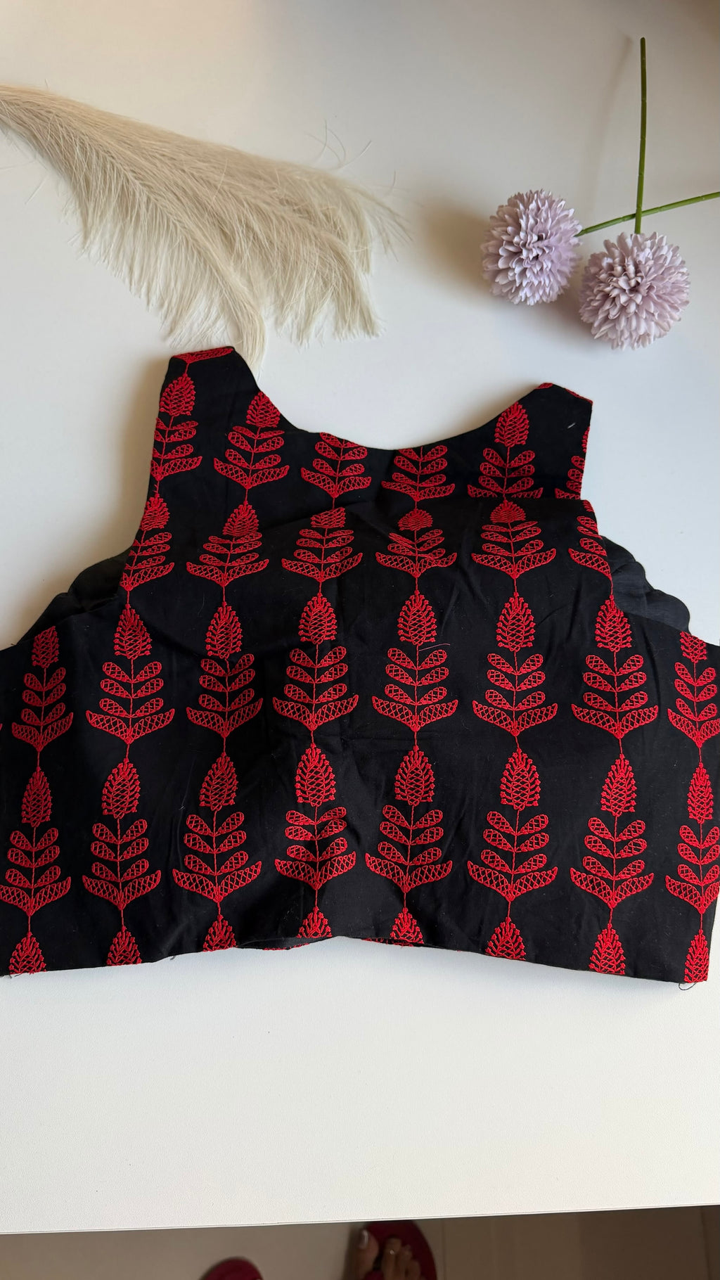 Crimson Noor