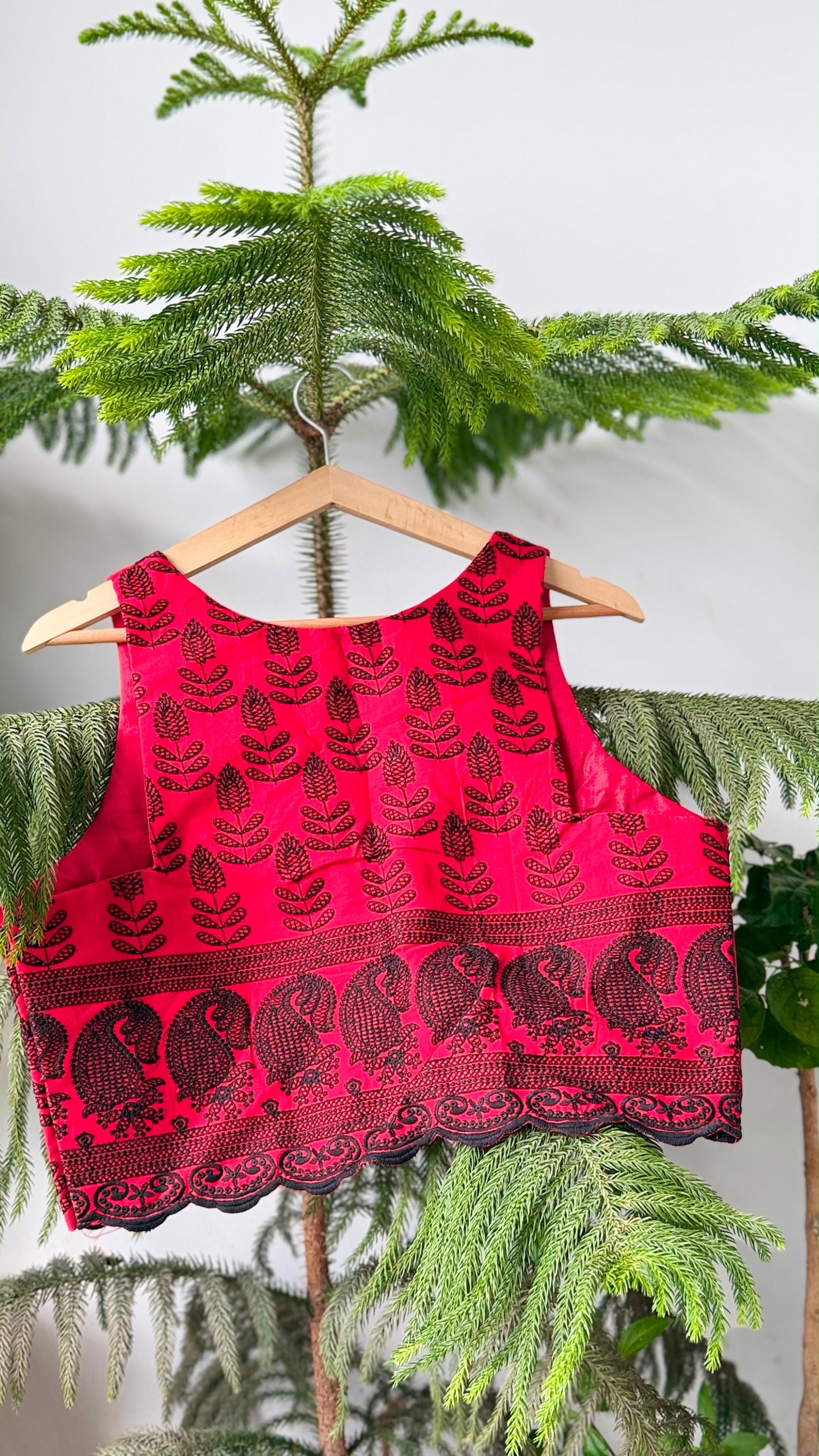 SINDOORI NOOR red and black printed padded sleeveless blouse, side view