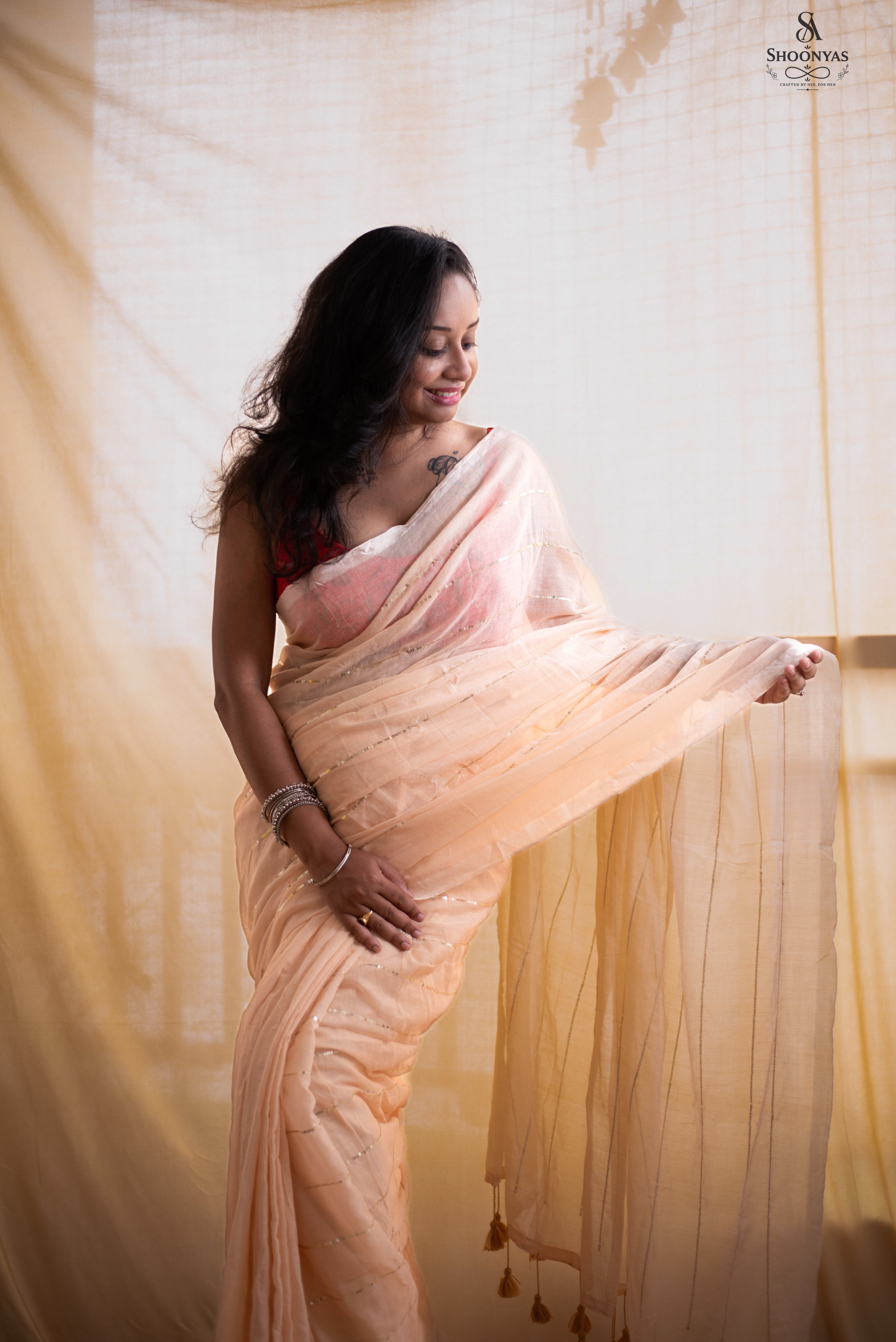 Dhara Noor