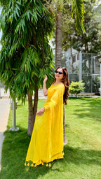 Sunehri Noor