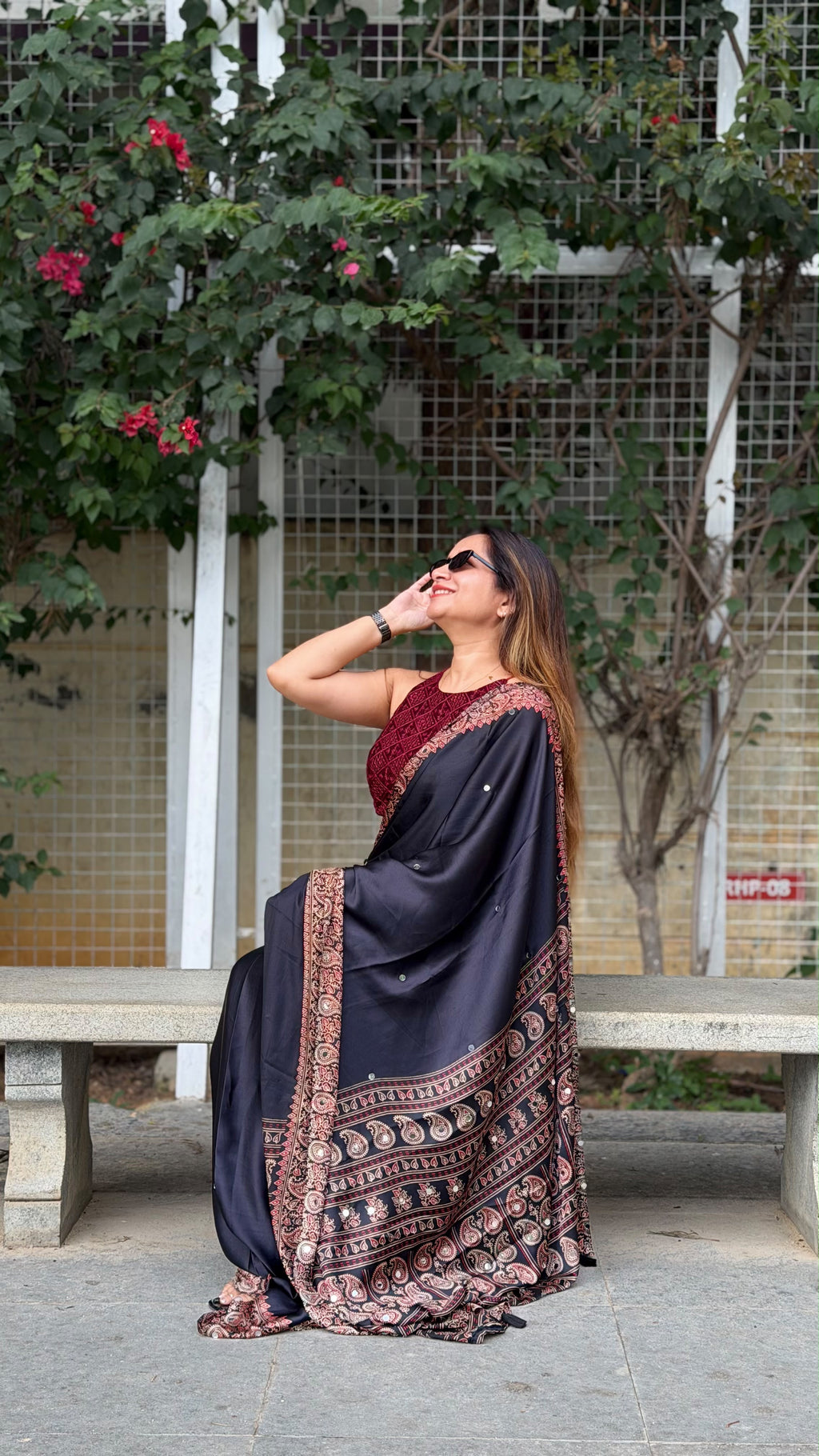 Sheesha Syaahi
