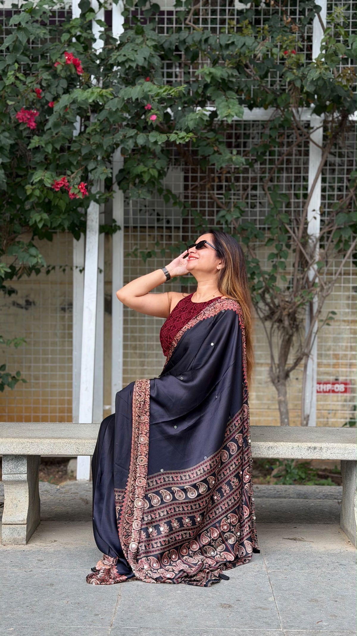 Sheesha Syaahi